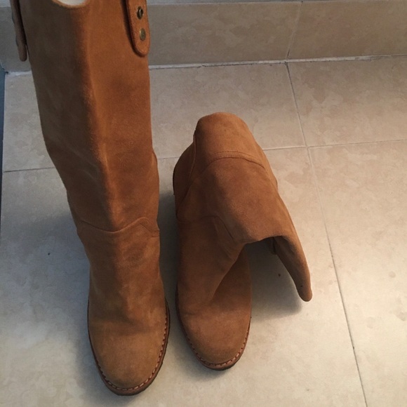 UGG Shoes - Women’s Ugg’s High Heel Boots